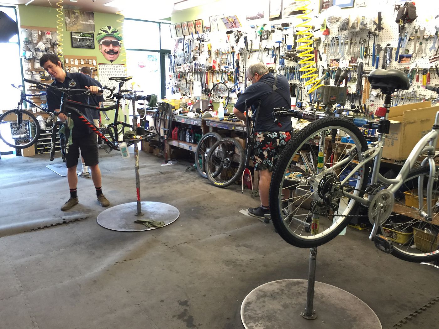 henderson bike shop